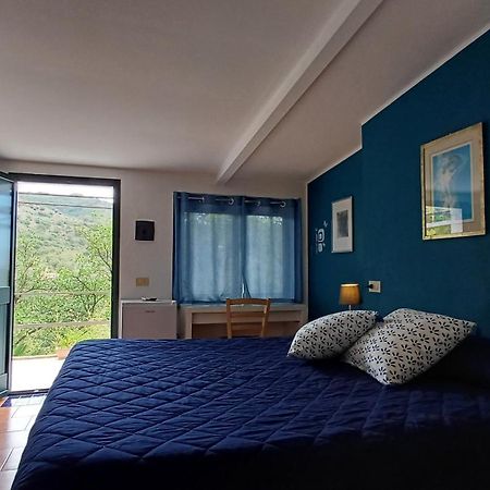 Graniti Alcantara Natura Country House מראה חיצוני תמונה