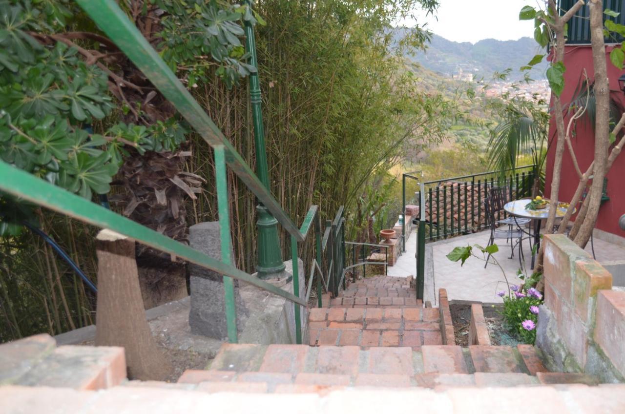 Graniti Alcantara Natura Country House מראה חיצוני תמונה