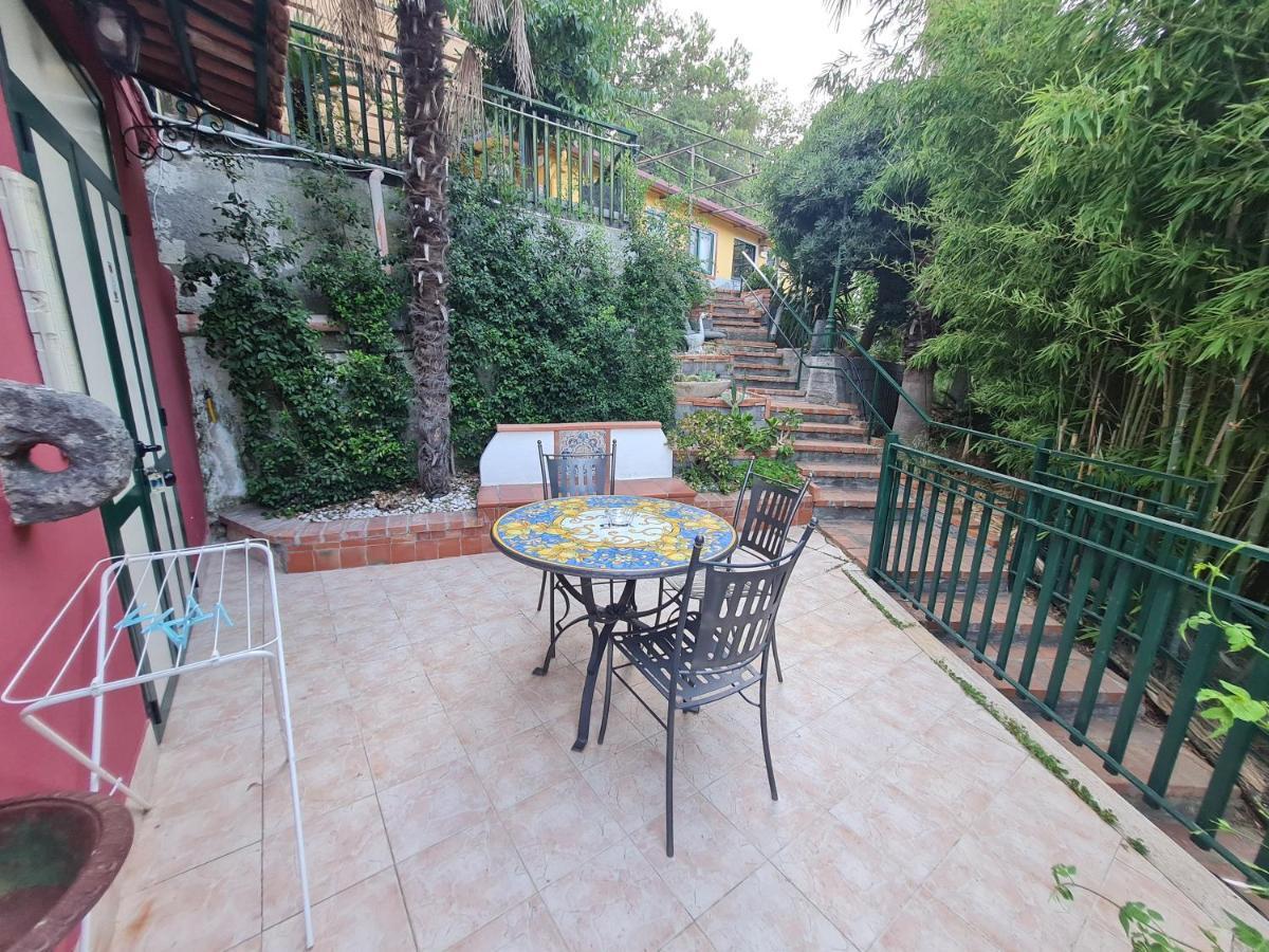 Graniti Alcantara Natura Country House מראה חיצוני תמונה